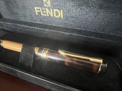 Fendi Pen Fountain Pen Lacquer Double Colour Finishes Golden Pen (M)