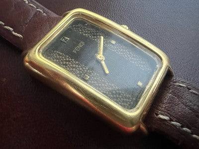 🔴 FENDI orologio uomo placcato oro 500J al quarzo zaffiro cabouchon vintage