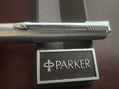 🔴 PARKER penna sfera cromata UL a scatto scrive con astuccio