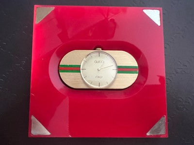🔴 Seltene, rote GUCCI Tischuhr mit Quarzwerk, funktionsfähig, Vintage 