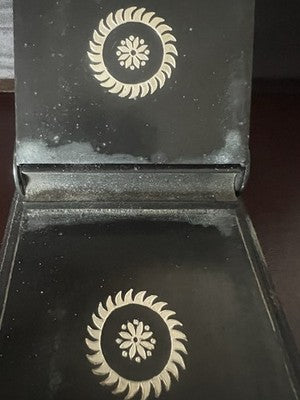 Puderdosen Vintage Metall Graviert Indien Kolonial Floralen Motiven Early '900 