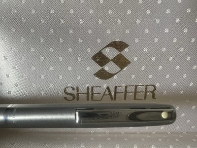 Sheaffer Stylo-Plume à Bille Satin Chrome Profils Poli Clip Automatique Rétro