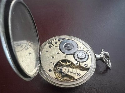 🔴 Orologio tasca uomo svizzero carica manuale lancette smerlate vintage