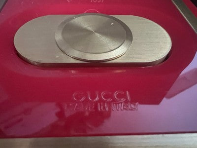 🔴 Seltene, rote GUCCI Tischuhr mit Quarzwerk, funktionsfähig, Vintage 
