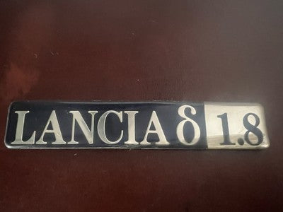 🔴 Lancia Delta 1.8 Autoemblem, offizielles Symbol, Wappen 