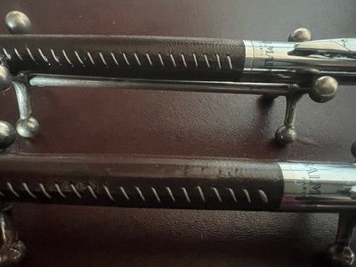 Balmain Set Stylo-Plume Sphère Et Roller Cuir Finis Main Marron Chrome Vintage 