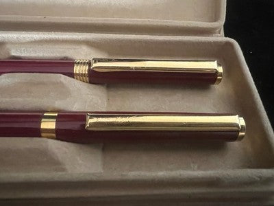 🔴 Penna stilografica cartuccia e sfera lacca rossa profili dorati vintage NOS