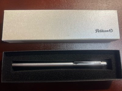Pelikan Stift Kugel Roll Pen Body Metall Matt Konturen Poliert Vintage 