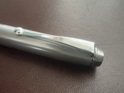 🔴 OLYMPUS penna sfera lacca cromata meccanismo a scatto scrive vintage