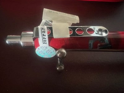 🔴 FERRARI penna sfera rossa sezione gomma cappuccio a scatto NOS