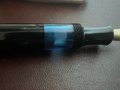 ERO Stylo À Plume Noir À Piston Nib F Écrit Vintage