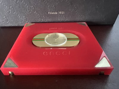 🔴 Seltene, rote GUCCI Tischuhr mit Quarzwerk, funktionsfähig, Vintage 