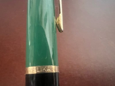 🔴 PELIKAN penna sfera K150 verde nera meccanismo a pulsante scrive vintage