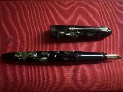 Pen Fountain Pen Resin Green Marbled Cartridge Or Converter (M) Vintage
