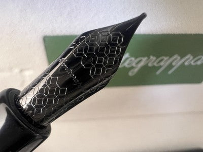 Montegrappa Stylo-Plume Stylo à Plume M Fortuna Noire Plaqué Ruthénium Neuf