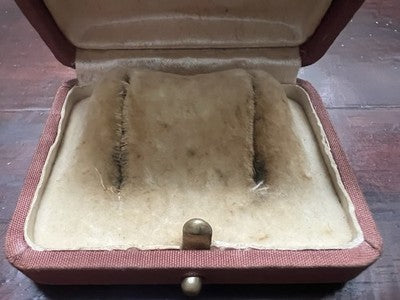 🔴 Moiré fabric earring box with antique clasp from 1920 