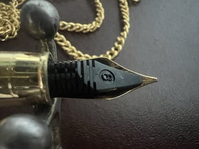 🔴 Penna stilografica collana laccata azzurro spirale dorata con pietra vintage