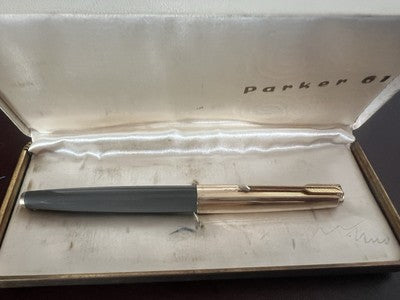 Parker Stylo-Plume Stylo à Plume 61 Gris Or Flèche Doré Gravé Vintage