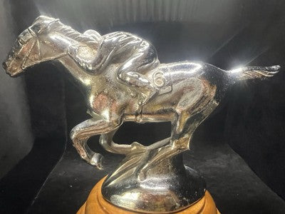 🔴 Mascot auto CAVALLO RAMPANTE trofeo equestre vintage