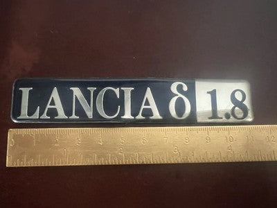 🔴 Lancia Delta 1.8 Autoemblem, offizielles Symbol, Wappen 