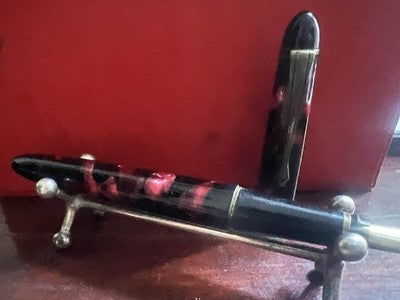 Vintage Füllfederhalter aus Harz, rot marmoriert, Patrone oder Konverter (M) 