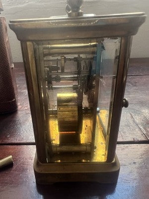 🔴 Antike französische Reiseuhr mit Handaufzug, Capuchin, 19. Jahrhundert