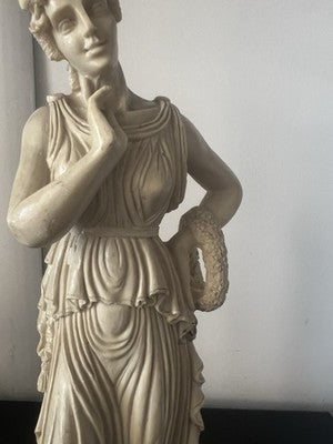 🔴 Griechische Göttinnenstatue, Marmorstaub, RB-verarbeitete Drapierungen, Höhe 44 cm, Italien, Vintage