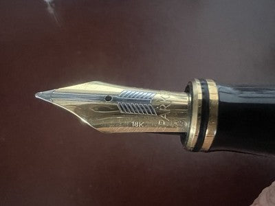 Parker Pen Fountain Duofold International Black Gold 18K 750 (M) Pencil Case