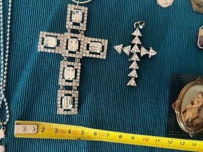 Collares Vintage De Bisutería Cruces Y Rosarios Vintage Años 70/90 N.4
