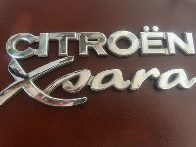 🔴 CITROEN stemma auto XSARA scritta emblema logo originali 2 PEZZI