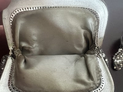 Monederos De Malla Metálica Plateada De Seda Belle Époque Vintage