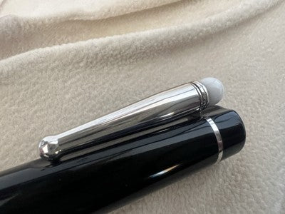 DELTA Ballpoint Pen WHITE BRACK Emotion Limited Edition New With Warranty