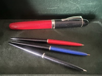 Bic Pens Penholder Sphere Desk Top Red Black Blue 4 Pens Vintage 