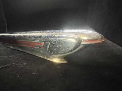 Red Vintage American Car Hood Radiator Mascot Speed Emblem