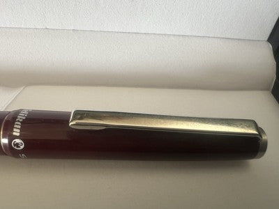 🔴 PELIKAN Stratos fountain pen, amaranth, M nib, vintage cartridges 