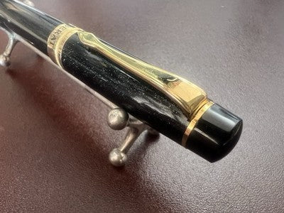 🔴 MASERATI penna stilografica resina nera iridescente blu profili dorati NOS