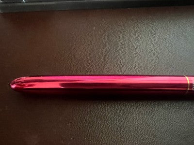 🔴 OHTO penna sfera roller lacca rossa e profili dorati scrive