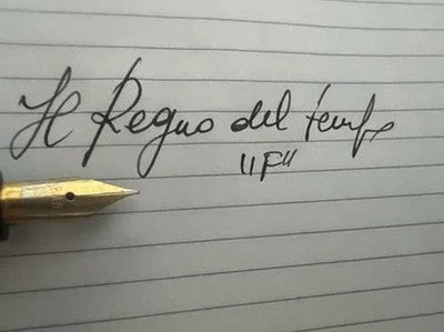 Stylo Plume En Celluloïd Noir À Bouton Fond Nib F Écrit Vintage 40 