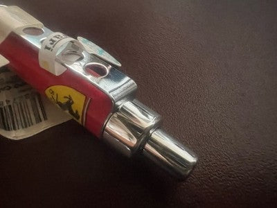 🔴 FERRARI penna sfera rossa sezione gomma cappuccio a scatto NOS