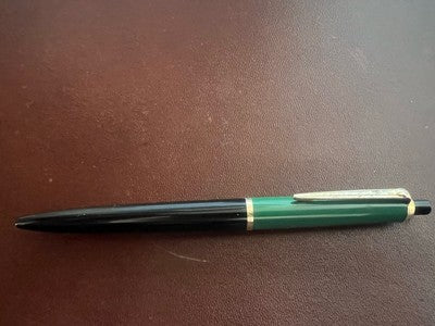Pelikan Stylo-Plume Sphère K150 Vert Noire Mécanisme à Bouton Écrit Vintage