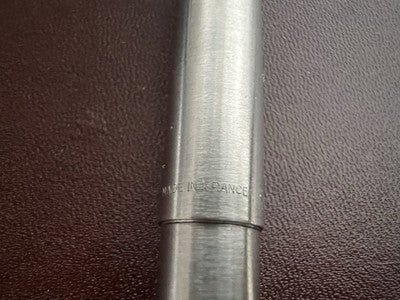 Parker Stift Kugel Chrom Ul Schnappverschluss Schreibt Mit Im Feld
