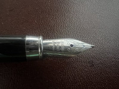 🔴 NIJI Füllfederhalter aus Chrom mit Lederapplikationen, Iridium-H-Feder und Etui