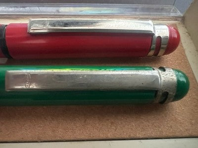 Walker Penne Stylos-Plumes Vert Rouge à Cartouche Scrivono Trousse Vintage