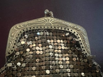 Monedero De Malla Metálica Dorada Belle Époque Vintage