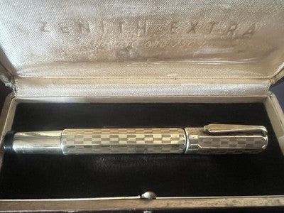 Zenith Extra Fountain Pen Retractable Plated Gold 18K Chessboard Vintage '40