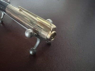 🔴 PARKER penna stilografica 61 nera pennino ORO freccia incisa scrive vintage
