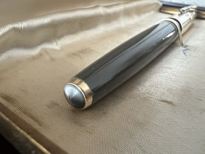 Parker Stylo-Plume Stylo à Plume 61 Gris Or Flèche Doré Gravé Vintage
