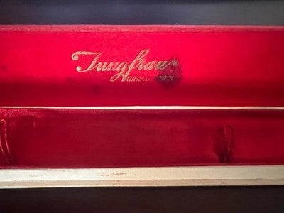 JUNGFRAU Box Armbanduhr Grand Prix Rot Vintage 