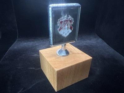 🔴 Mascotte stemma araldico smaltato 1983 su base legno originale vintage