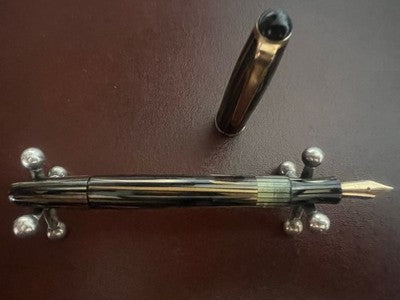 Red ERO Fountain Pen Clipper Celluloid 14 KT Gold Nib Vintage